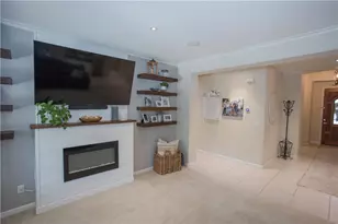 2675 E Rockingham Ct, Fresno, CA 93720 - Photo 10