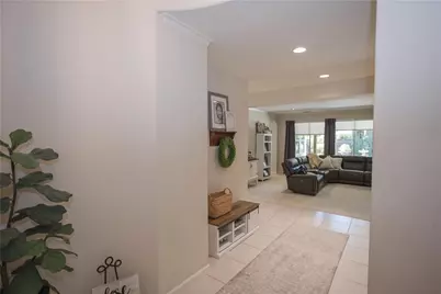 2675 E Rockingham Court, Fresno, CA 93720 - Photo 8