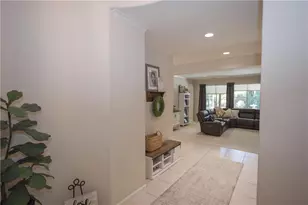 2675 E Rockingham Ct, Fresno, CA 93720 - Photo 8
