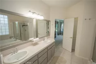 2675 E Rockingham Ct, Fresno, CA 93720 - Photo 42
