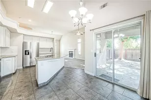 2231 E Pryor Dr, Fresno, CA 93720 - Photo 12