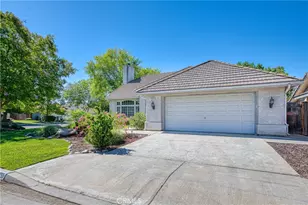 2231 E Pryor Dr, Fresno, CA 93720 - Photo 34