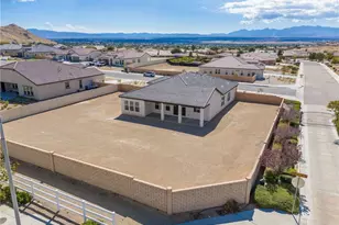 17055 Ta Wan Ka, Apple Valley, CA 92307 - Photo 46