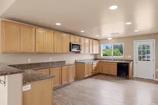 47413 Rd 417, Coarsegold, CA 93614 - Photo 34