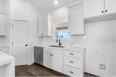 16836 N Lake, Madera, CA 93638 - Photo 14