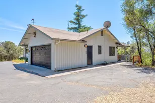 43710 Hilltop, Ahwahnee, CA 93601 - Photo 28