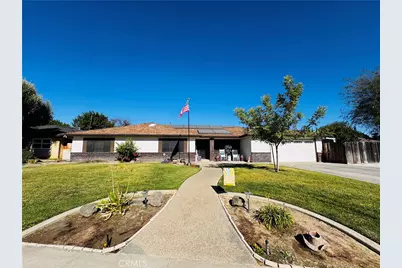 2560 Chestnut, Hanford, CA 93230 - Photo 4