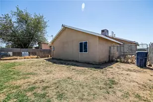 22549 Fir, Fairmead, CA 93610 - Photo 46