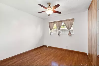 1917 W Flora St, Santa Ana, CA 92704 - Photo 20