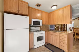 1917 W Flora St, Santa Ana, CA 92704 - Photo 12