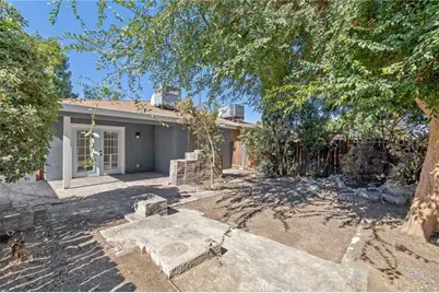 5451 W Santa Ana Avenue, Fresno, CA 93722 - Photo 34