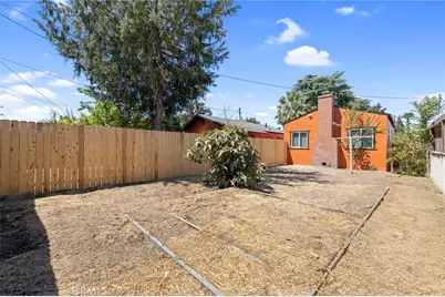 1114 N Conyer, Visalia, CA 93291 - Photo 34