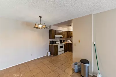 4504 N Valentine, Fresno, CA 93722 - Photo 6