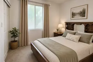 3215 S Meadowbrook St, Visalia, CA 93292 - Photo 8
