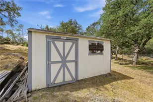 29206 Yosemite Springs Pkwy, Coarsegold, CA 93614 - Photo 44