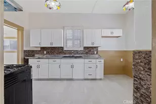 112 Irwin Ct, Hanford, CA 93230 - Photo 16
