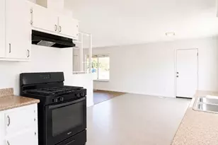 2337 W Shields, Fresno, CA 93705 - Photo 6