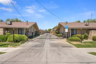 3749 N Fruit, Fresno, CA 93705 - Photo 4