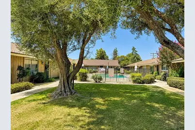 3749 N Fruit #C, Fresno, CA 93705 - Photo 28