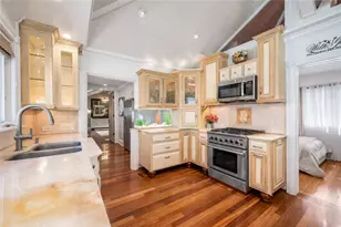1285 W 23rd St, San Pedro, CA 90731 - Photo 22