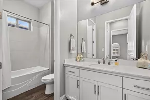11315 N Via San Toma Dr, Fresno, CA 93730 - Photo 22