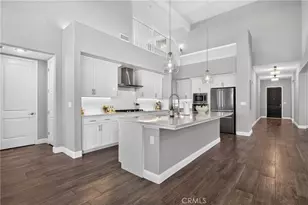 11315 N Via San Toma Dr, Fresno, CA 93730 - Photo 10