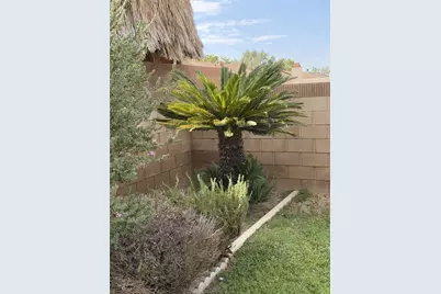 43963 Glenraven Road, Lancaster, CA 93535 - Photo 14