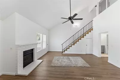 2521 N Selland Avenue, Fresno, CA 93722 - Photo 4