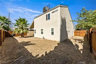 2521 N Selland Ave, Fresno, CA 93722 - Photo 22