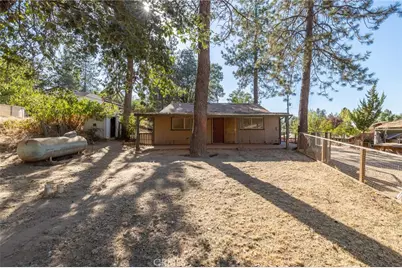 49832 Pierce, Oakhurst, CA 93644 - Photo 42