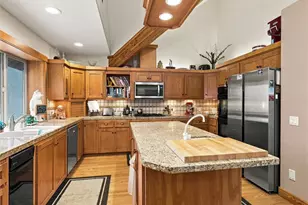 39771 S Cedar Vista Circle S, Bass Lake, CA 93644 - Photo 18
