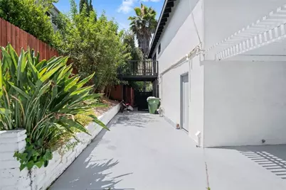 3448 Ardsley Place, Encino, CA 91436 - Photo 6