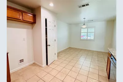 5824 E Kaviland, Fresno, CA 93727 - Photo 16