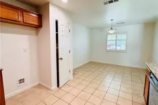 5824 E Kaviland, Fresno, CA 93727 - Photo 16