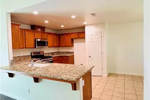 5824 E Kaviland, Fresno, CA 93727 - Photo 12