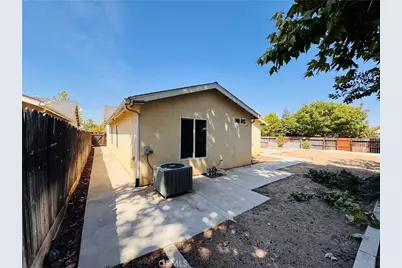 5824 E Kaviland, Fresno, CA 93727 - Photo 40
