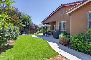 3745 Robinwood, Clovis, CA 93619 - Photo 38