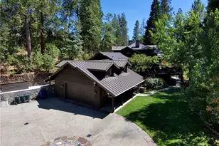 39181 Manzanita, Bass Lake, CA 93604 - Photo 6