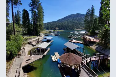 39181 Manzanita, Bass Lake, CA 93604 - Photo 4
