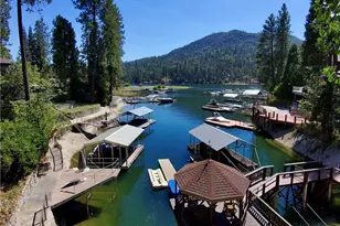 39181 Manzanita, Bass Lake, CA 93604 - Photo 4