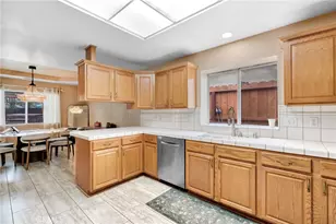 3605 Doubletree Way, Madera, CA 93637 - Photo 8