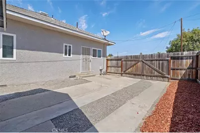 1229 N Redington, Hanford, CA 93230 - Photo 34