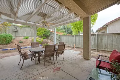 10588 E Fieldstone Avenue, Clovis, CA 93619 - Photo 30