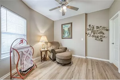 10588 E Fieldstone Avenue, Clovis, CA 93619 - Photo 6