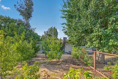 226 W Gettysburg, Fresno, CA 93705 - Photo 50