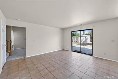 571 W Pat, Clovis, CA 93612 - Photo 12