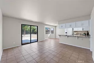 571 W Pat, Clovis, CA 93612 - Photo 6