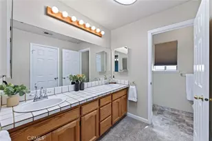 571 W Pat, Clovis, CA 93612 - Photo 24