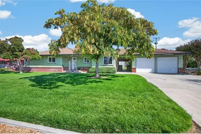 75 W Sierra, Clovis, CA 93612 - Photo 1