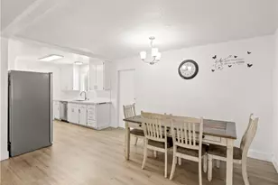 2984 E Norwich, Fresno, CA 93726 - Photo 6